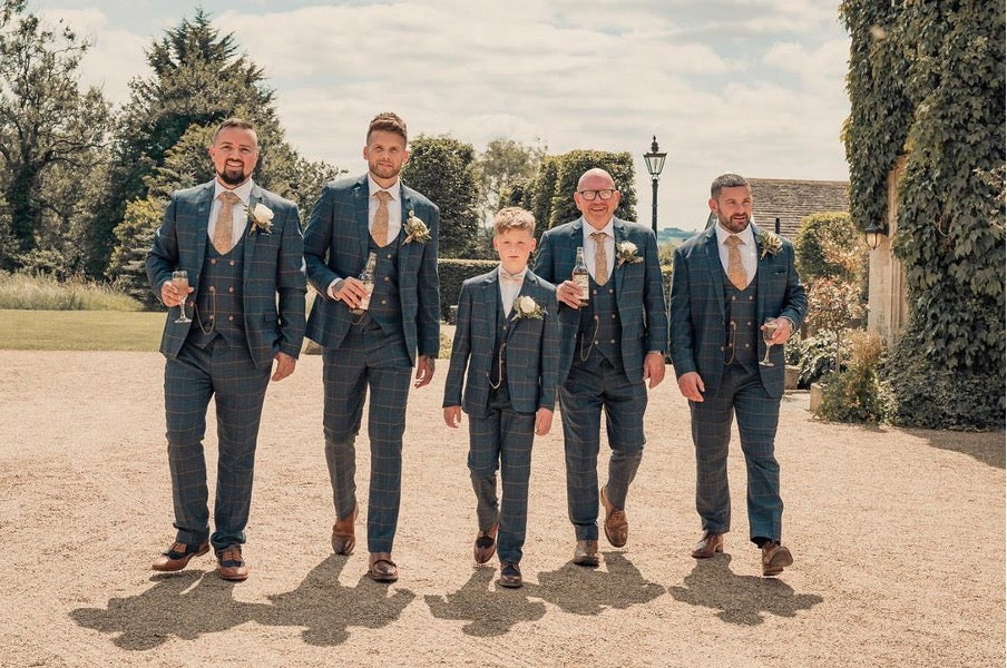 Groomsmen Suit Buying Options