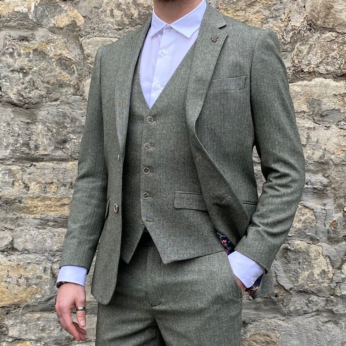 What To Wear For - Prom