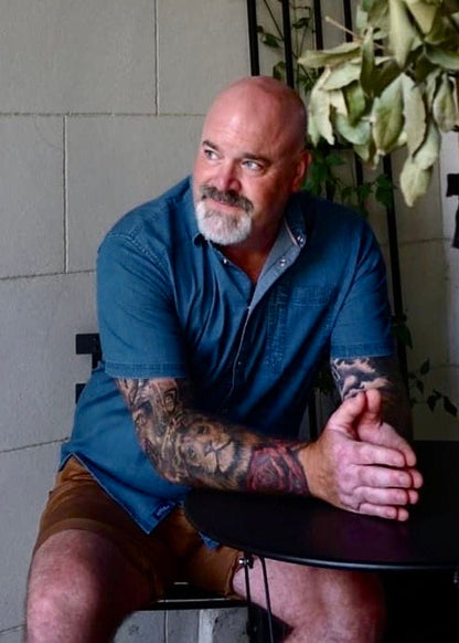 Short-Sleeve Thin Denim Shirt